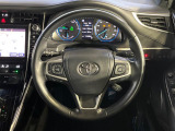 【ステアリングスイッチ】運転中、前方から目線をそらすことなく、オーディオ等の操作が可能な便利機能!安心&快適なドライブを演出してくれます♪