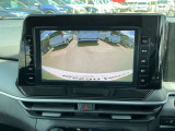 【バックカメラ】駐車時の後方を映像で確認できます