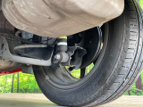 お車を安心してお乗りいただく為には、足回りの定期点検が欠かせません。サービスサポート(有償保証)では無料点検もご提供しており、安心のカーライフをお過ごしいただけるサポート体制が整っています。