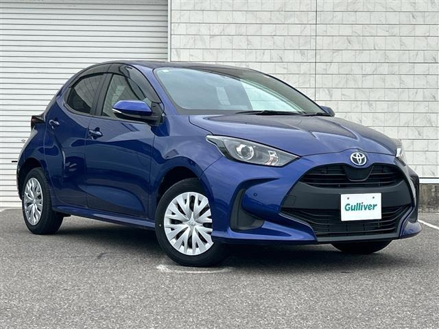 ヤリス 1.5 ハイブリッド G E-Four 4WD 修復歴無し