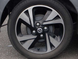 15インチアルミホイール!!格好良くてホイールがあなたの愛車をいっそう輝かせます☆