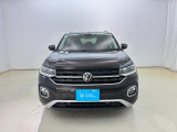 VWは小さな車も、大きな車も、平等です。クラスによって品質や安全性に差を付けない。ボディ剛性と精度、重厚なドアの音はどの車種も共通です。是非一度体感してみて下さい。