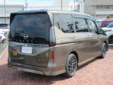 全国の日産ディーラーのサービス工場でメンテナンスできますのでご安心ください
