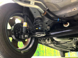 お車を安心してお乗りいただく為には、足回りの定期点検が欠かせません。サービスサポート(有償保証)では無料点検もご提供しており、安心のカーライフをお過ごしいただけるサポート体制が整っています。