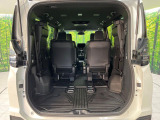 普段のお買い物や通勤、送迎等に十分な荷室スペースを確保しております。セカンドシートを倒すと、大きな荷物の積載も可能です♪