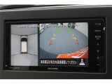 全周囲モニター付で、車庫入れも駐車もラクラクです。
