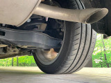 お車を安心してお乗りいただく為には、足回りの定期点検が欠かせません。サービスサポート(有償保証)では無料点検もご提供しており、安心のカーライフをお過ごしいただけるサポート体制が整っています。