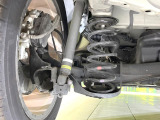 お車を安心してお乗りいただく為には、足回りの定期点検が欠かせません。サービスサポート(有償保証)では無料点検もご提供しており、安心のカーライフをお過ごしいただけるサポート体制が整っています。