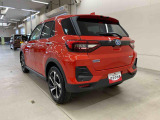 当社ではご購入時にメンテナンス商品や自動車保険のご提案も行っております。