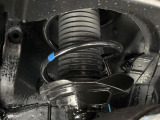 お車を安心してお乗りいただく為には、足回りの定期点検が欠かせません。サービスサポート(有償保証)では無料点検もご提供しており、安心のカーライフをお過ごしいただけるサポート体制が整っています。