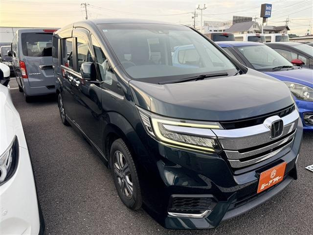 ステップワゴン 2.0 e:HEV スパーダ G EX ホンダセンシング 禁煙車 後席モニター 純...