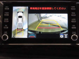 車両を上から見たような映像を映し出すパノラミックビューモニター付きです。