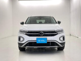 VWは小さな車も、大きな車も、平等です。クラスによって品質や安全性に差を付けない。ボディ剛性と精度、重厚なドアの音はどの車種も共通です。是非一度体感してみて下さい。