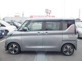 内外装およびエンジンル-ムなど専用クリ-ニング致します。車両クリ-ニングのプロが施工致しますので!高品質な1台に蘇りますよ♪(全在庫無料施工)