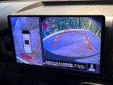 【アラウンドビューモニター】専用のカメラにより、上から見下ろしたような視点で360度クルマの周囲を確認することができます☆死角部分も確認しやすく、狭い場所での切り返しや駐車もスムーズに行えます。