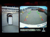 バックカメラ装備しております。駐車時に大変役に立ちますよ。駐車が苦手な方にも便利機能です。