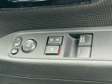 運転席窓操作部スイッチの画像です。
