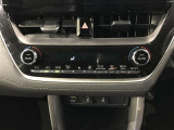 運転席、助手席それぞれで独立して温度設定ができます。冷え性の方が乗っても安心ですね♪