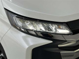 LEDヘッドライトです。デザイン性がよくとても明るいので、夜間の走行や悪天候でも安心です。しかも長寿命!