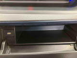 3.「認定中古車カルテ」は、走行距離や修復歴に加えてキズ・凹みの有無・状態や消耗品の交換、過去の整備状況がわかります。