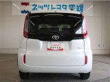 LEDテールライトです。省電力、高輝度のLEDは明るく照らすので夜間運転時の視認性を高めます。スタイリッシュな見た目で細かいところもこだわりたいあなたに!