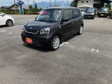 清潔な中古車展示場で皆様のご来店をお待ちしています。
