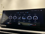フロントシートはヒーターとベンチレーション付です。