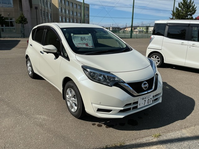 ノート 1.2 X FOUR 4WD