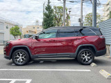 台形のホイールハウスもJeepの特徴。横から見てもJeepだとわかりますね!