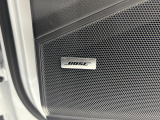 BOSEのスピーカーで迫力のある音を届けます。