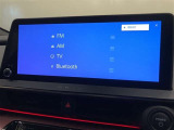 AM/FMチューナー、フルセグTV、Bluetooth接続、USB入力(動画・音楽再生/給電)、スマートフォン連携機能を標準装備!機能の詳細につきましては、展示店舗までお尋ねください。