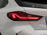 BMW伝統のL字型テールライト