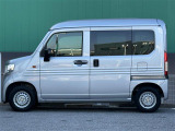 【左サイド】店舗にて現車の確認もいただけますので、お電話で在庫のご確認の上是非ご来店くださいませ!!!