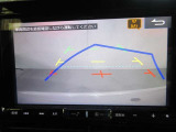 バックガイドモニターで、後方を確認しながら安心して駐車することができます。運転初心者も熟練者も必須の機能ですよ!
