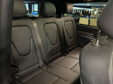 メルセデス・ベンツの定める厳しい基準をクリアしたお車のみをご案内させて頂きます。納車前整備はメーカー規定に基づき当店3Fの指定工場で入念に行なわれます。熟練のメカニックがお客様のお車を整備致します。
