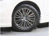 夏タイヤサイズは【225/55R18】です☆