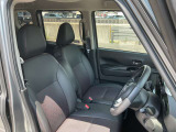 運転席、助手席まわりです。実際お座りいただくのが、分かりやすいと思います。お気軽にご来店ください!