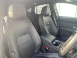 Eペイス Rダイナミック S 2.0L P200 4WD 4WD 本革シート
