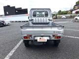 サービス工場併設のため、点検・車検・メンテナンスはもちろん、保証修正・板金などアフターサービスもお任せください。近隣のお客様は、サービス工場のみでも大歓迎!