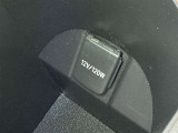 シガーソケット用の充電器が使用可能です!