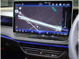 VW純正インフォティメントシステム「DiscoverPro」大変使いやすいタッチパネル型ナビゲーションでETC2.0とバックカメラが付いています。