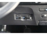 【ETC】 ETCを装備していれば、暑い日や寒い日、雨の日も窓を開ける必要がないので快適ドライブが楽しめます。