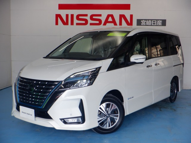 セレナ 1.2 e-POWER ハイウェイスターV 