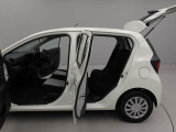 当店のお車には第三者機関の検査による「車両状態証明書」がついています!安心して乗っていただくためにも是非ご覧下さい!(一部お車を除く)