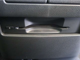車内でCD DVDのメディアが楽しめます。