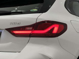 BMW伝統のL字型テールライト