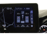 運転席と助手席、それぞれ温度調節ができます。