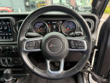 ステアリングを握れば目の前にJeepワールドが広がります!