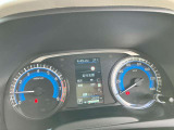 走行支援の車線逸脱時には警告音でお知らせいたします。