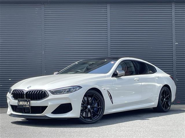 8シリーズグランクーペ M850i xドライブ 4WD 本革シート